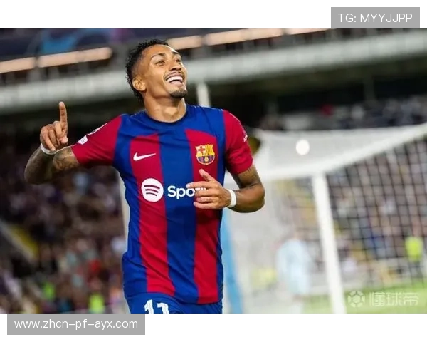 巴塞罗那—拉菲尼亚换位突破制造优势